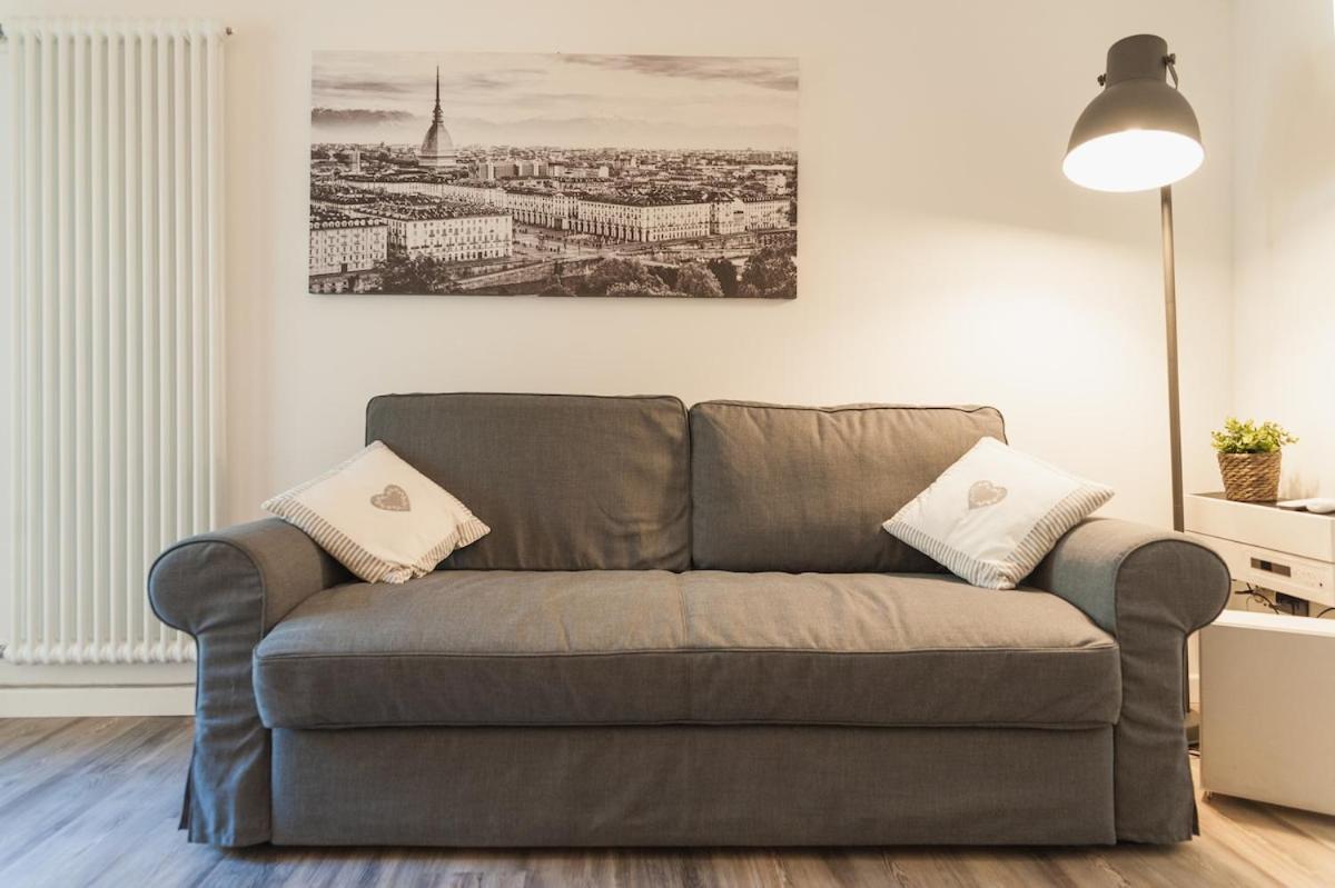 Apartment Dreaming *